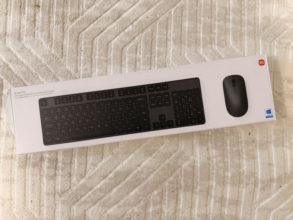 Безжичен комплект Xiaomi клавиатура и мишка WXJS01YM, като нов
