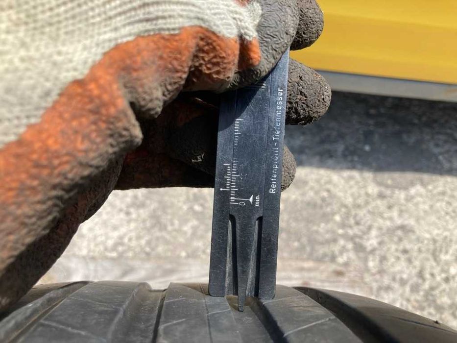 225/40/19 Bridgestone Turanza 2021г 4,8мм BMW Run Flat