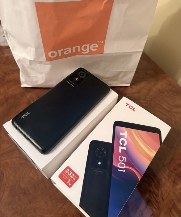 TCL 501 smartphone telefon