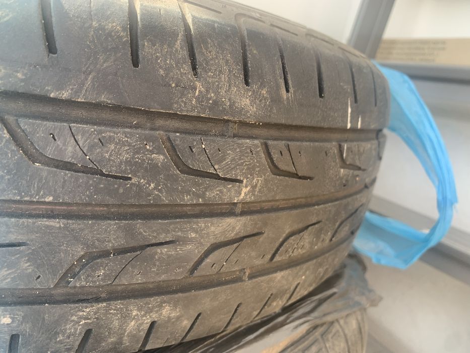 Продам 2 резины летние