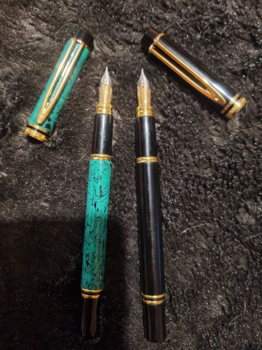 Stilouri Waterman cu penița din aur 18k