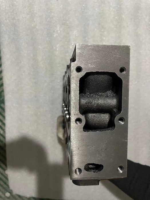 Chiulasa motor Kubota V1100-V1200 - Piese de motor Kubota