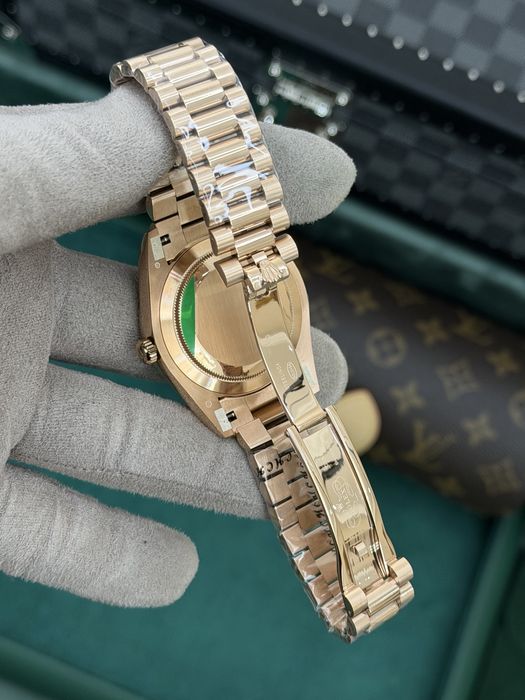 Rolex Day-Date 40 Baguette Eisenkiesel