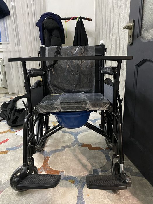 Инвалидная коляска для взрослых
