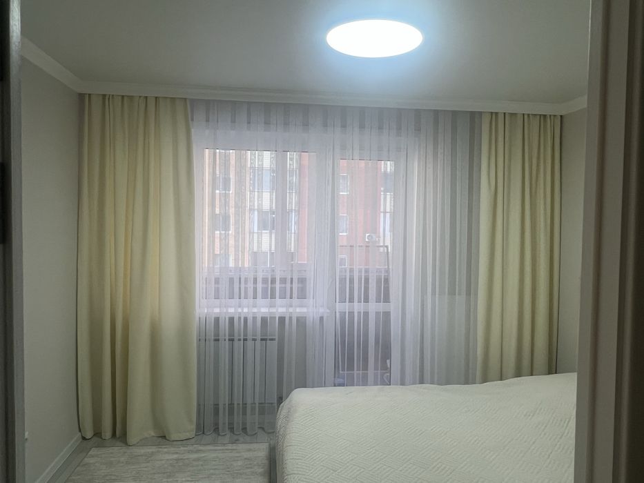 . Шторы 15000 сливочный