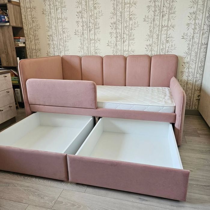 Детская мягкая кровать Амалия