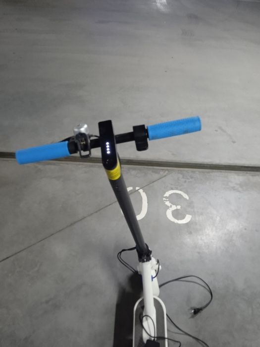 Электросамокат xiaomi