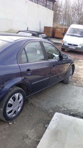 Форд Мондео 1.8 И 128 к.с