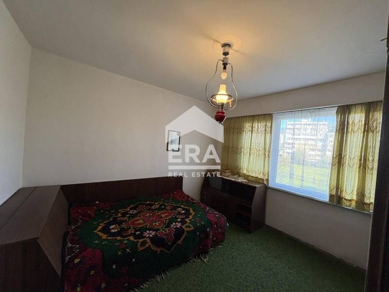 ЕКСКЛУЗИВНО! Четиристаен апартамент за продажба, кв. Владиславово, Вар