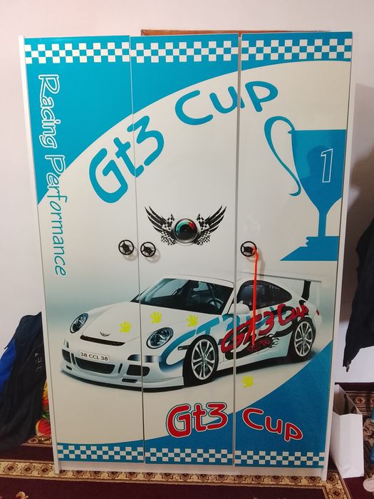 Детский шкаф в отличном состояние