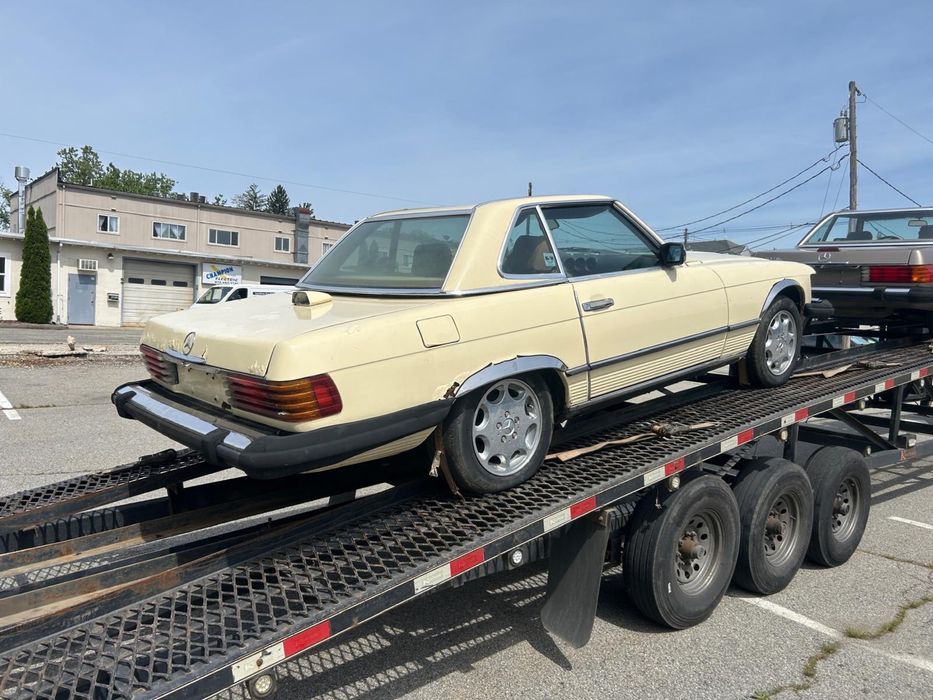 Mercedes 560 SL decapotabila, proiect