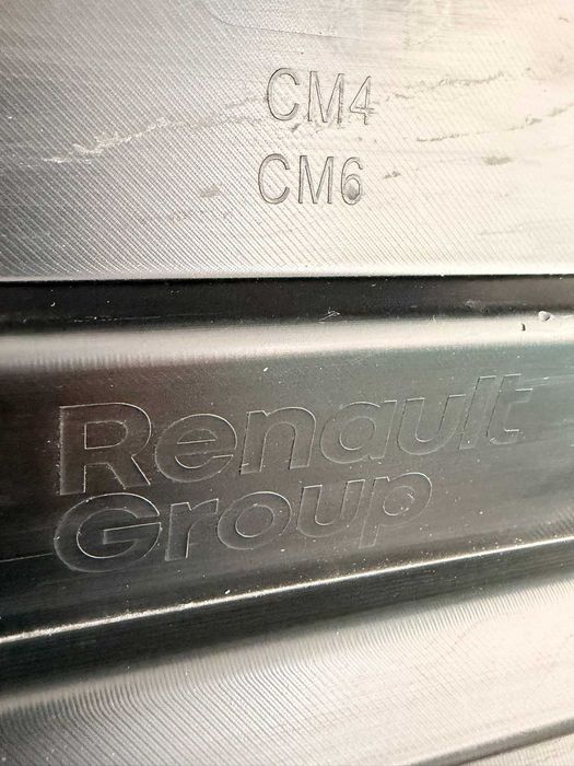 Spoiler bara spate Renault Clio 6 2024+ nou original Renault