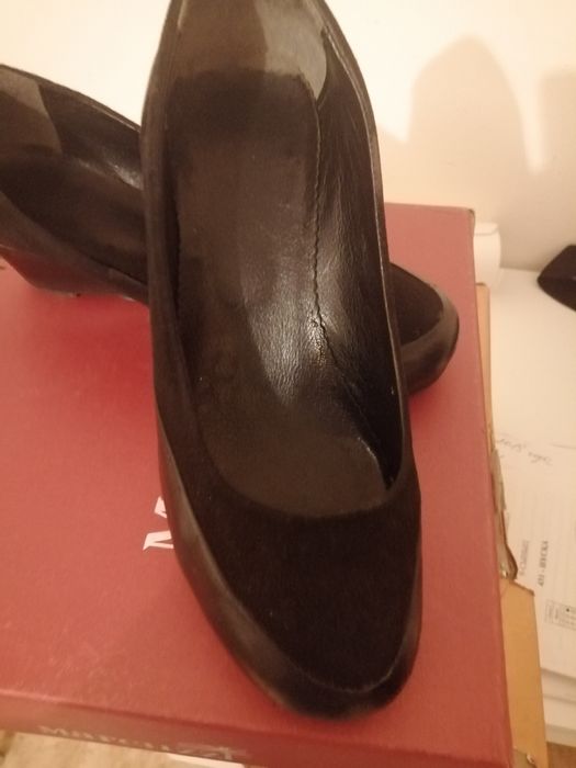 Туфли разные черные, белые