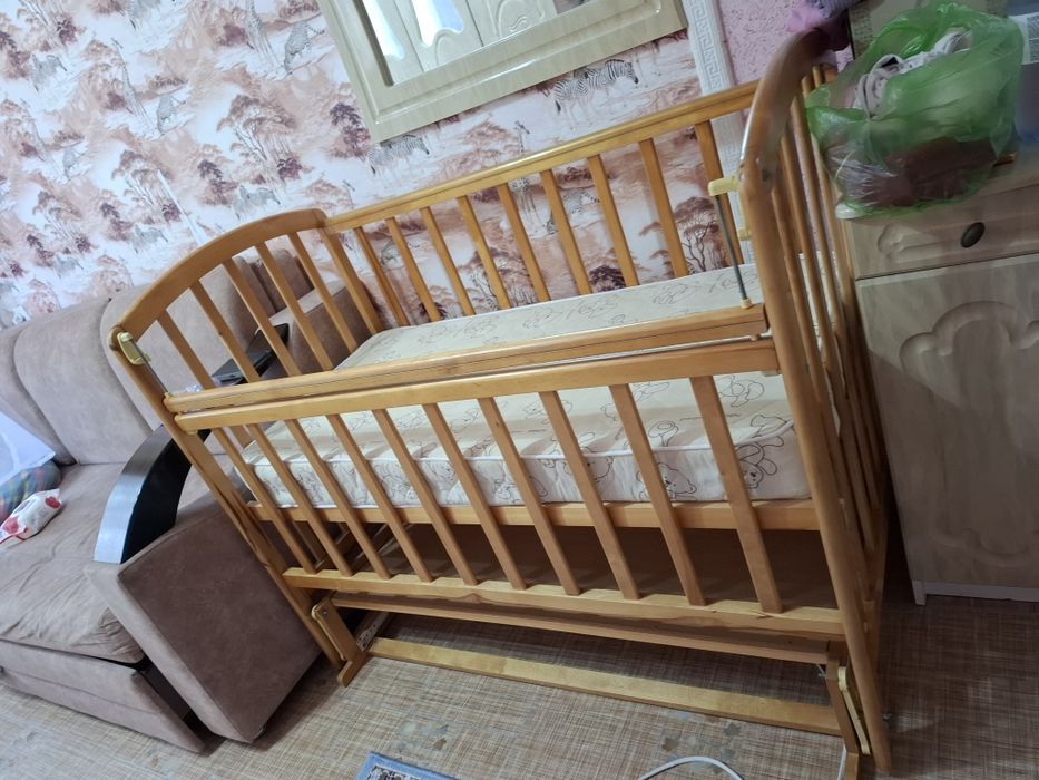 Продам Манеж детский