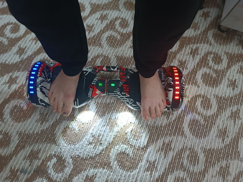 Сигвей (giroskuter) гироскутер