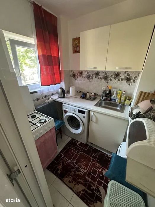 Garsonieră – Zona Capitol | Etaj 1 | Centrala gaze | Balcon