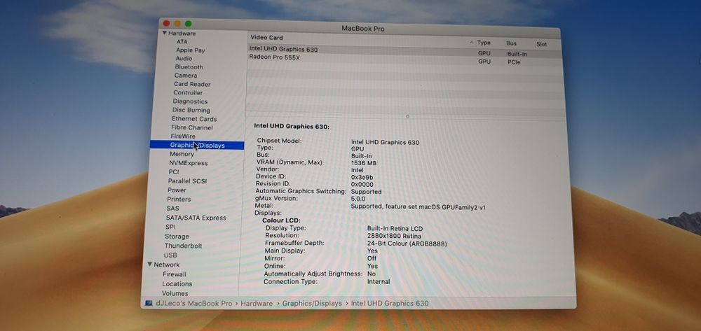 Macbook pro 15 inch 2019 , 77 cicluri incarcare i7 16 gb hard 256