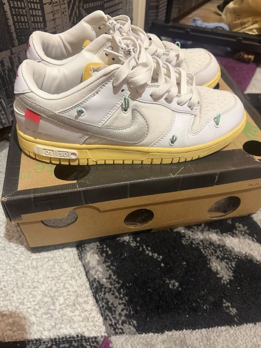 vand adidasi nike dunk off white