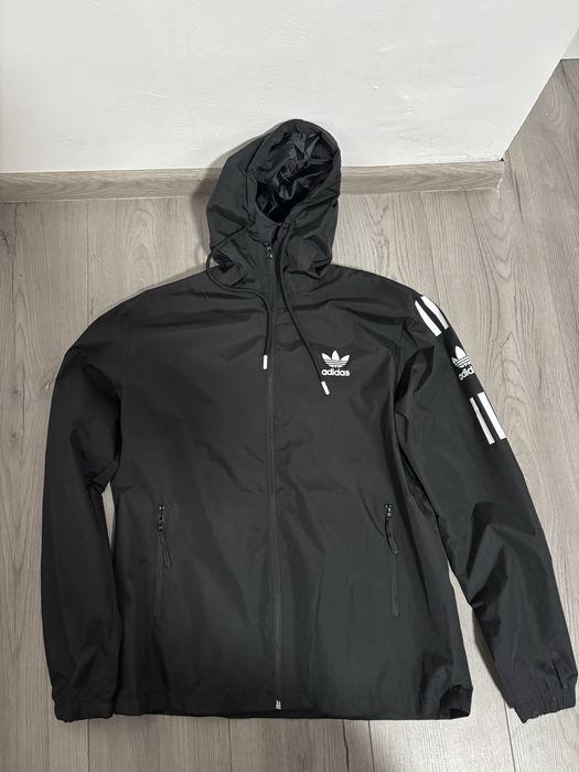 Geaca subtire adidas