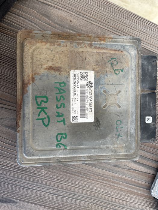 Calculator motor wolkswagen Passat b6 2.0bkp