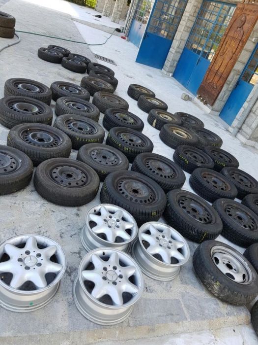 BMW/3/ 16 цола./6 броя.Метални .Перфектни.Замъка Ямбол.