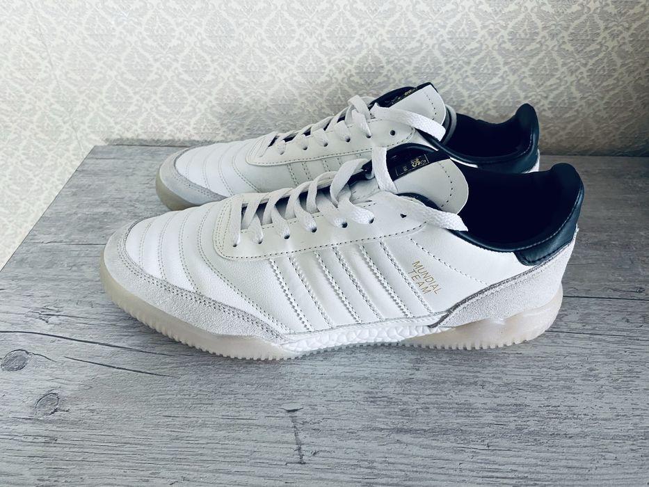 Футзалки Adidas Mundial Team