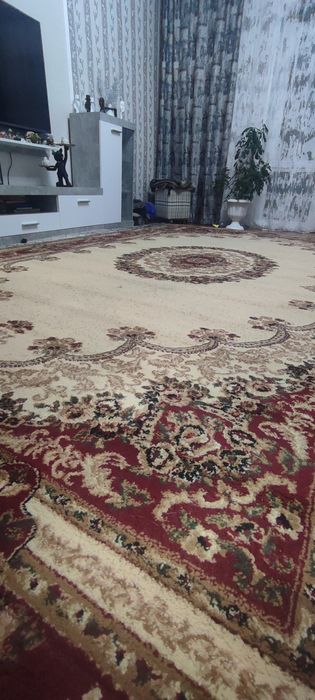 Продам ковёр, недорого