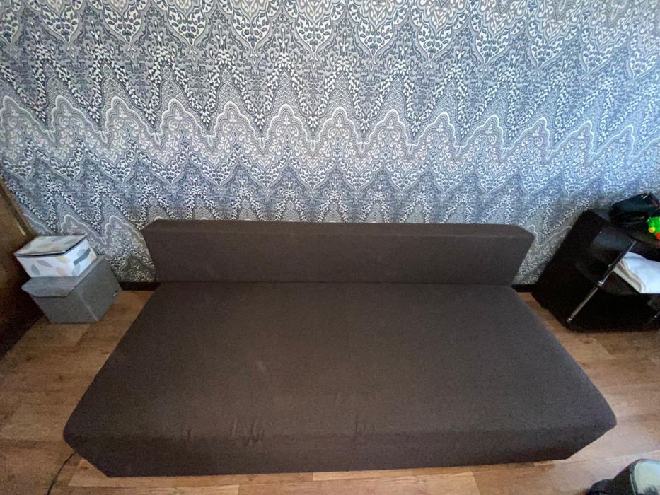 Диван для гостиной комнаты