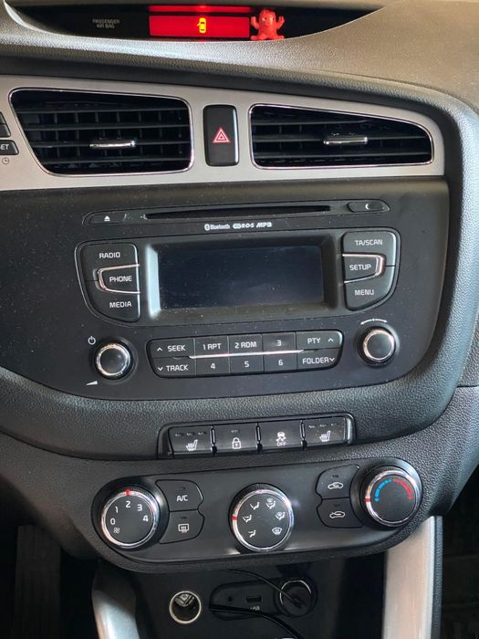 Kia c'eed 1.6 crdi 2013