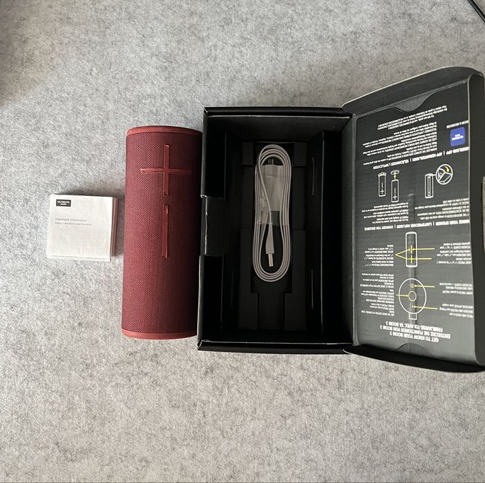 UE Boom 3 - Ultimate Ears Boom 3