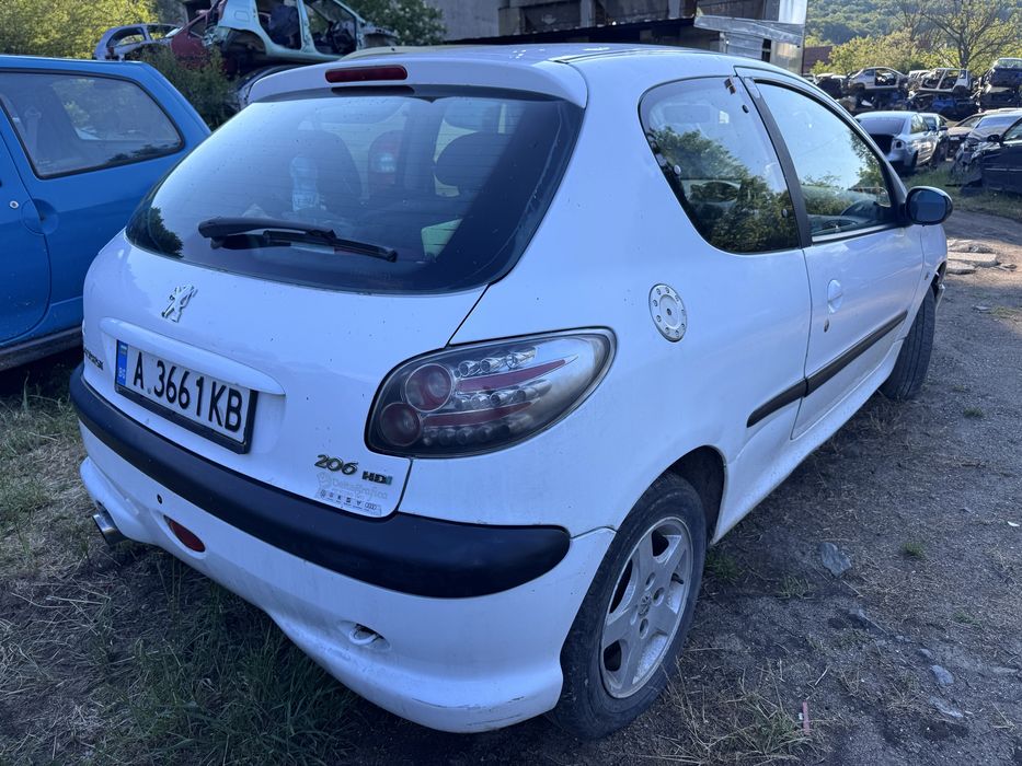 Peugeot 206 1.4hdi 68кс 1999г На Части