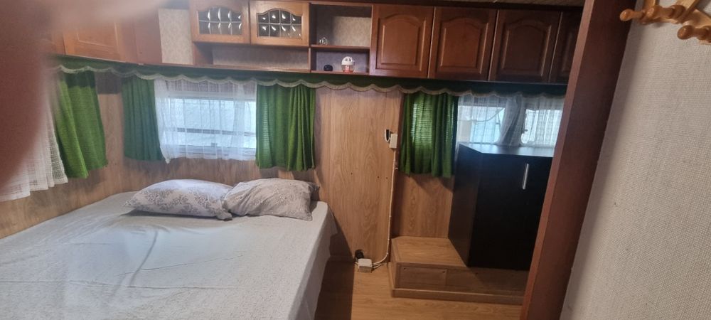 Каравана къмпинг Смокиня