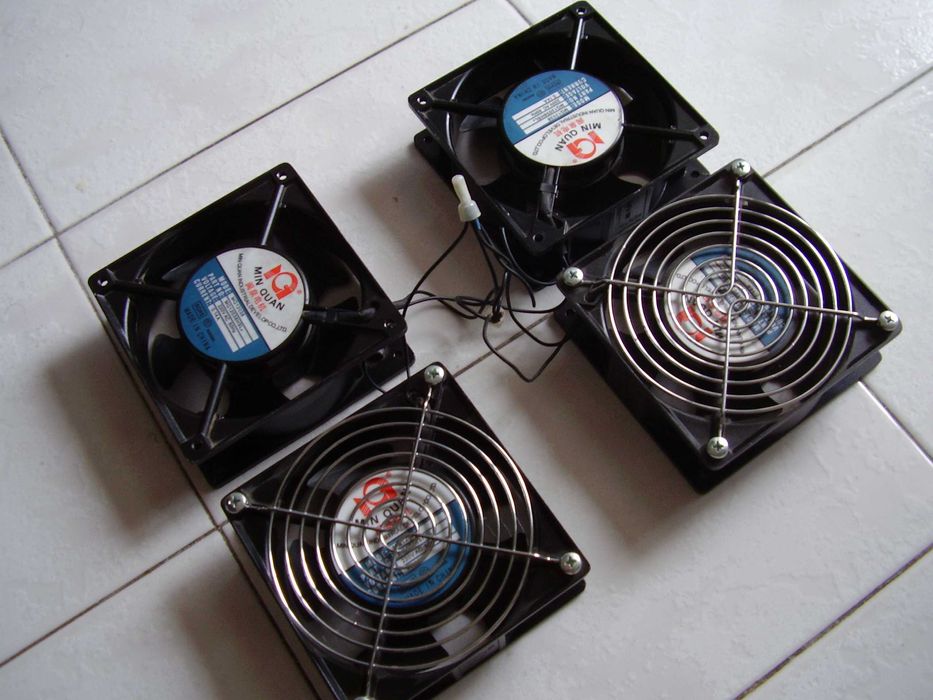 4 x Ventilatoare MIN QUAN MQ12038HSL 220V AC 0.14A