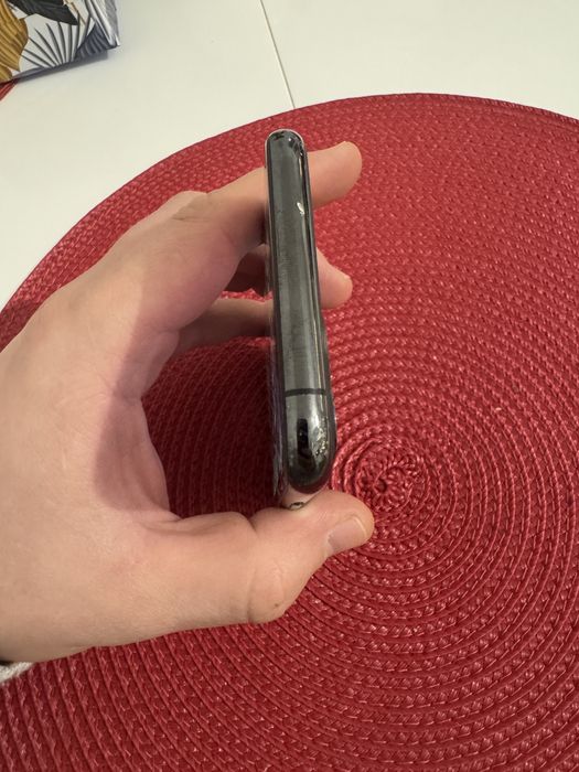 Vand Iphone 11 Pro 64 GB