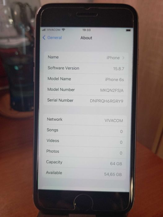Apple iPhone 6s  64GB