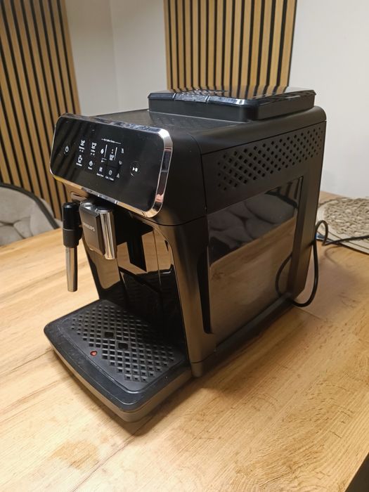 Кафе машина PHILIPS  EP2225 10