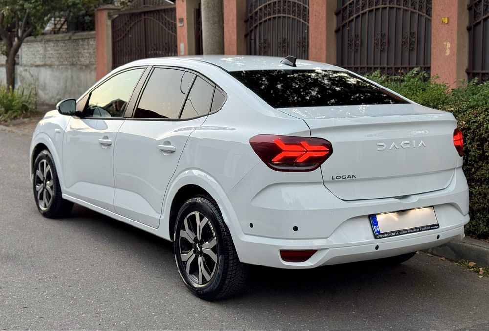 Dacia Logan Prestige 2023 - 48.000 KM - Cutie Automată - In Garanție.