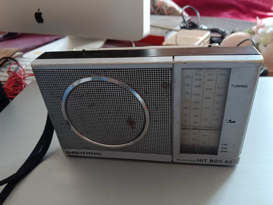 Radio Grundig Hit boy 60