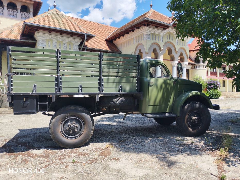 Vand 2 Autocamioane  GAZ 63  an 1968