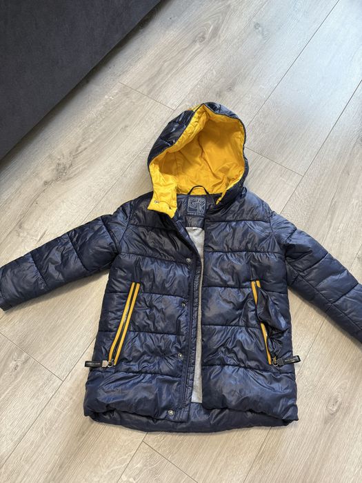 Куртка на мальчика осенняя