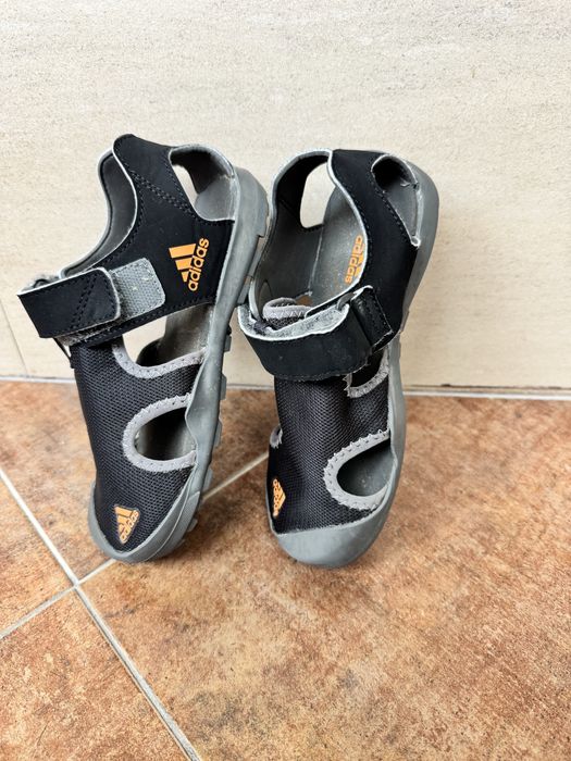 Детски маратонки и сандали Адидас /Adidas/