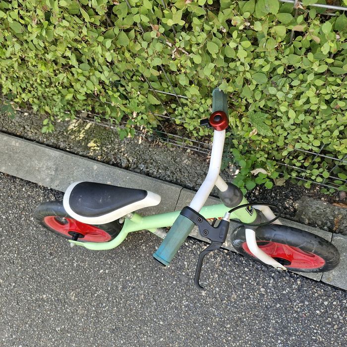 Bicicletă fără pedale marca Kettler