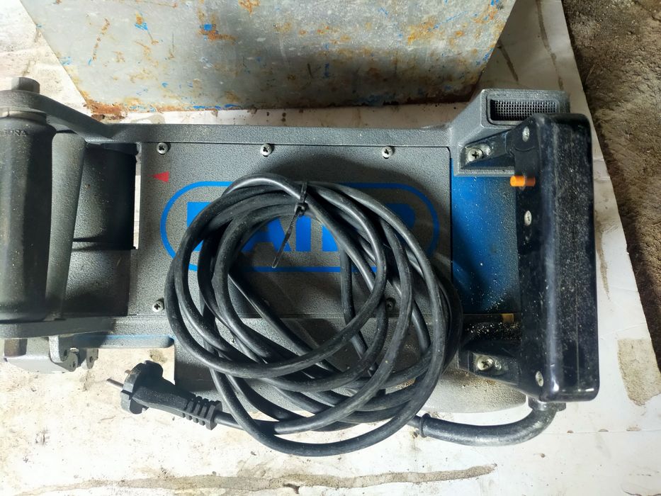 Продам штроборез б/у