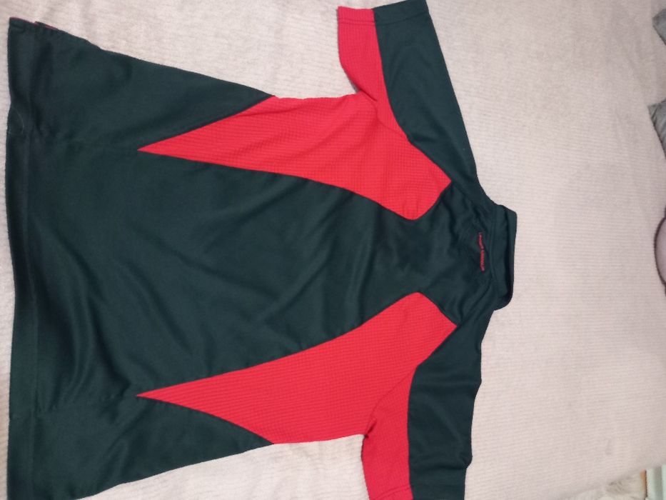 Under Armour Тениска