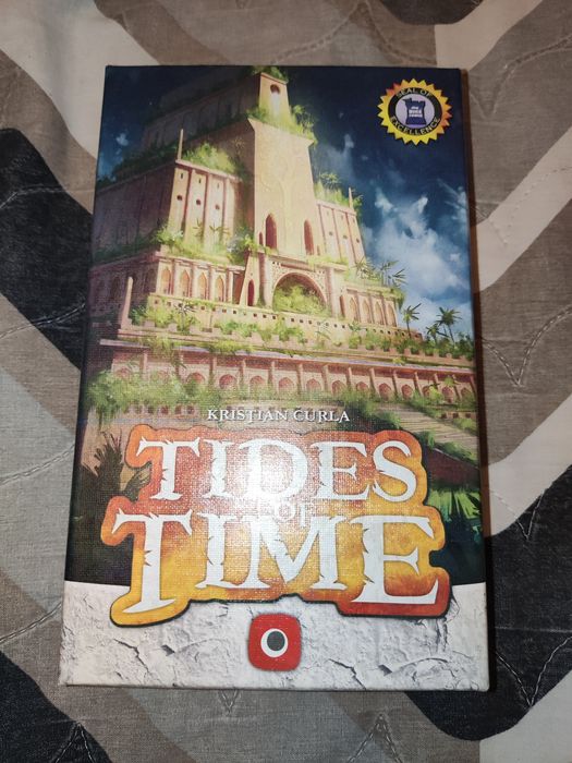 Продавам настолни игри