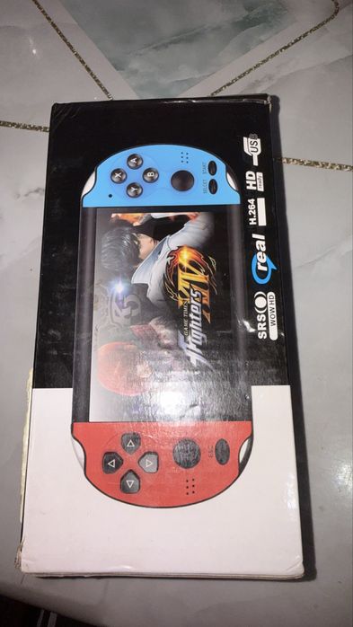 Игра консоль портативная