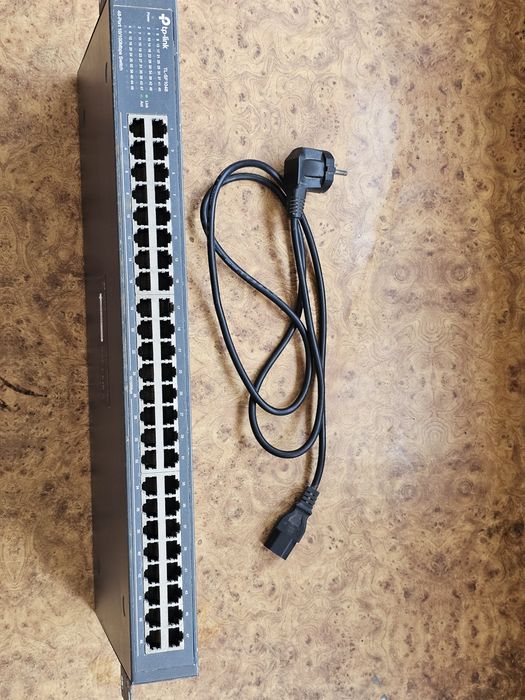 Switch/Хаб TP-link 48 портов
