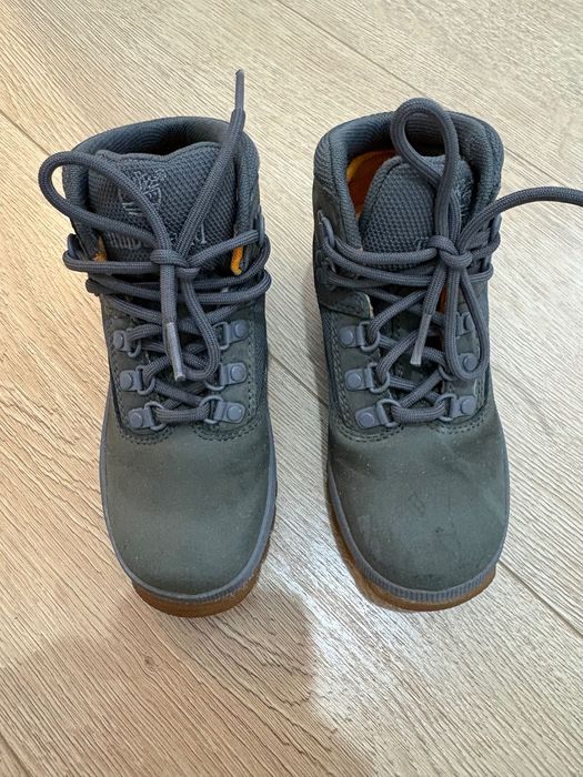 Bocanci Timberland 30