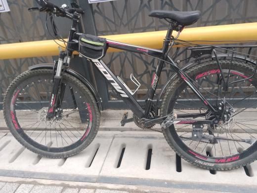 Velosiped sportivniy