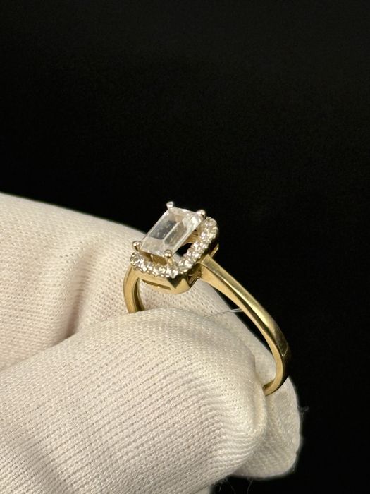 Золото 585  Кольцо Масса: 1.7